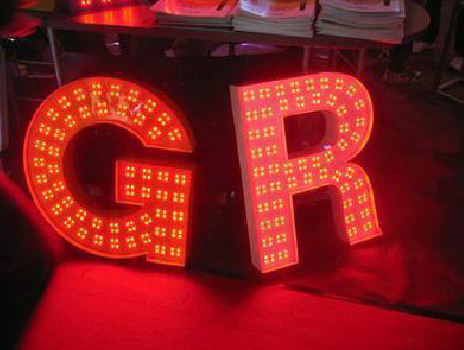  延津县LED发光字有哪些优势？